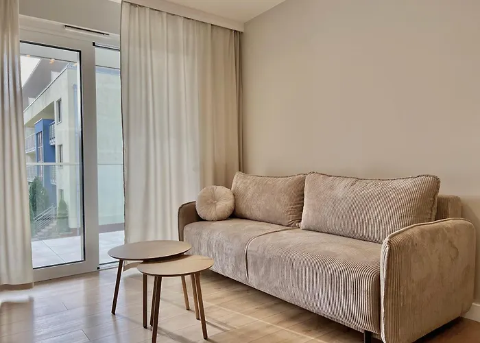 PALM TREE Perłowa Przystań parking, 650m do plaży, świeżo oddany nowoczesny apartament, Parkplatz im Preis inbegriffen, 650 Meter zum Strand, frisch fertiggestellt, geräumige und moderne Wohnung, Parking included, 650 meters to the beach!